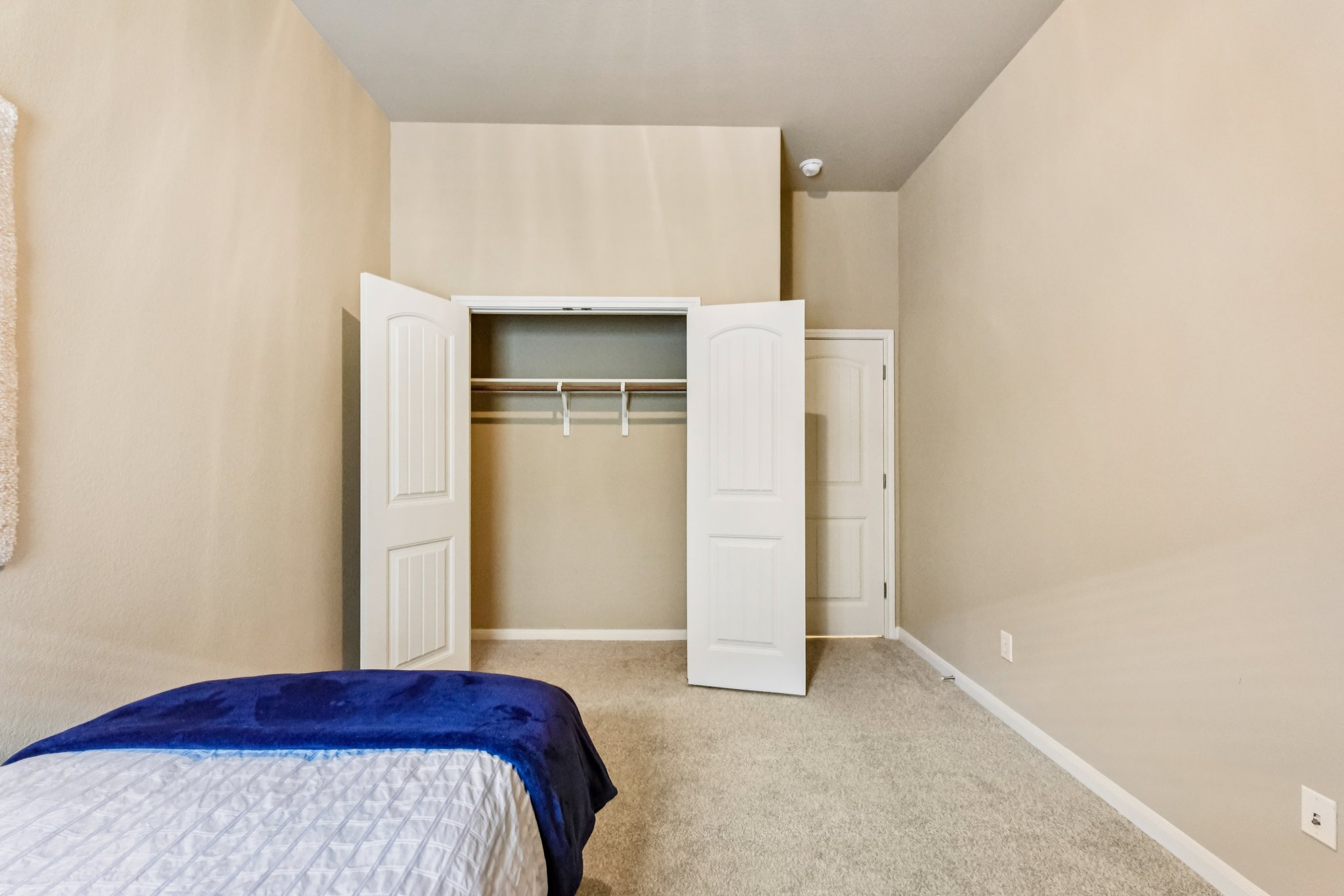 Flagstone Ct-S1712-027.jpg