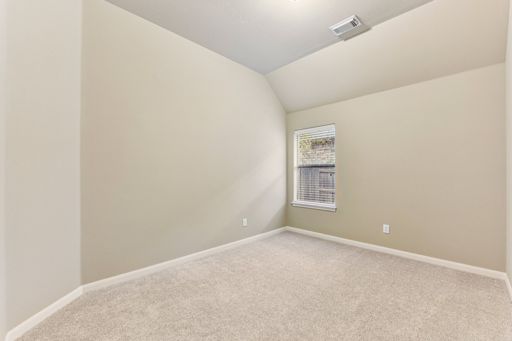 Flagstone Ct-S1712-028.jpg