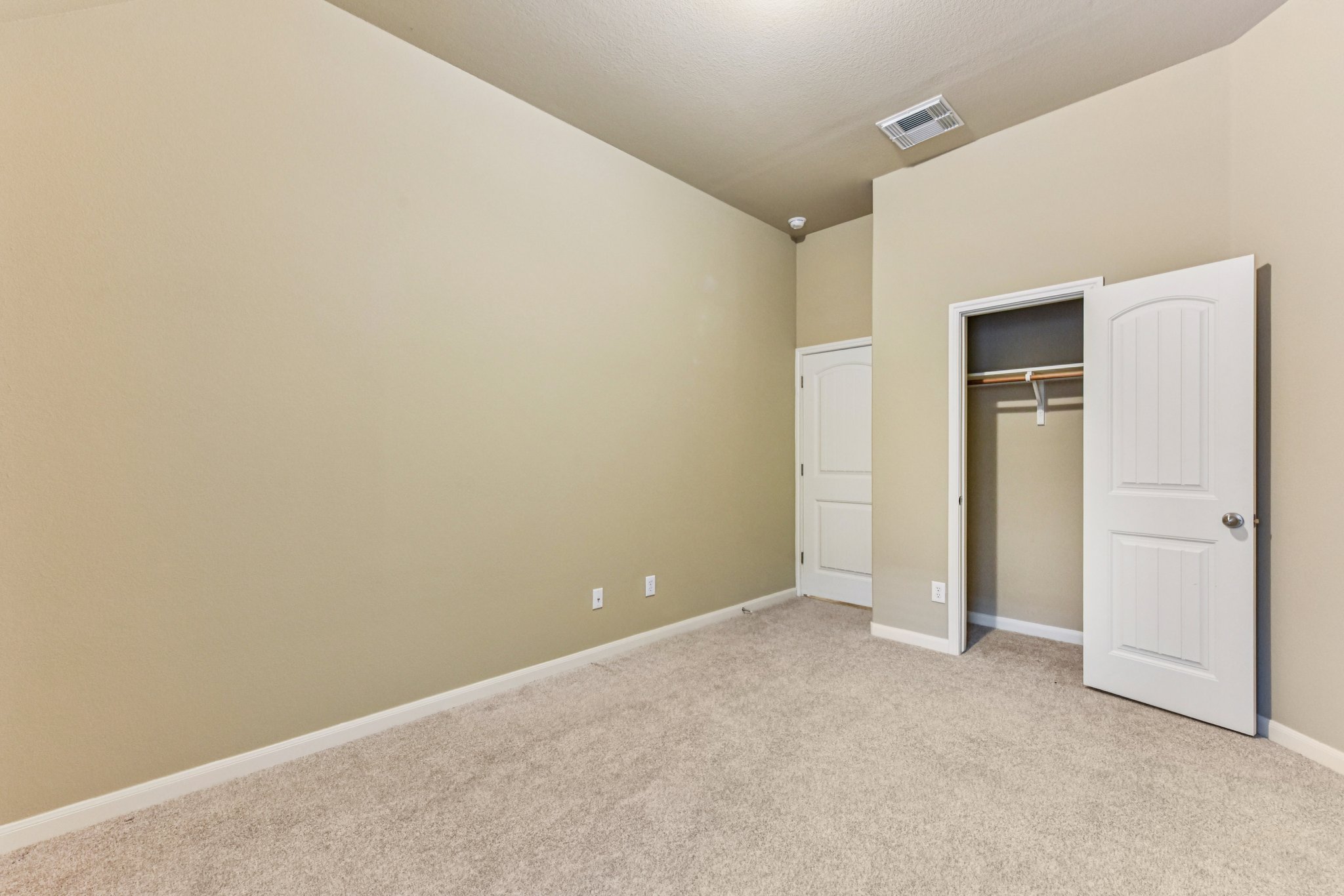 Flagstone Ct-S1712-030.jpg