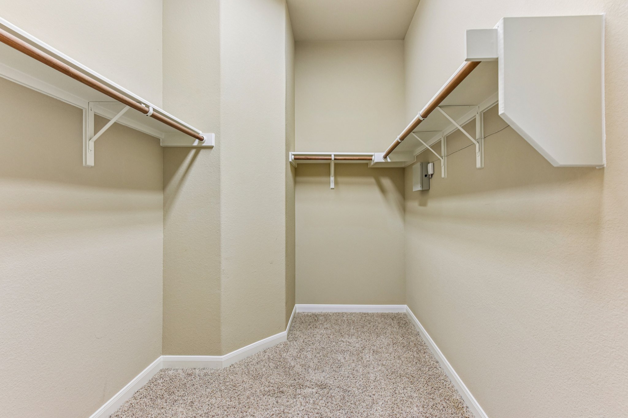 Flagstone Ct-S1712-034.jpg