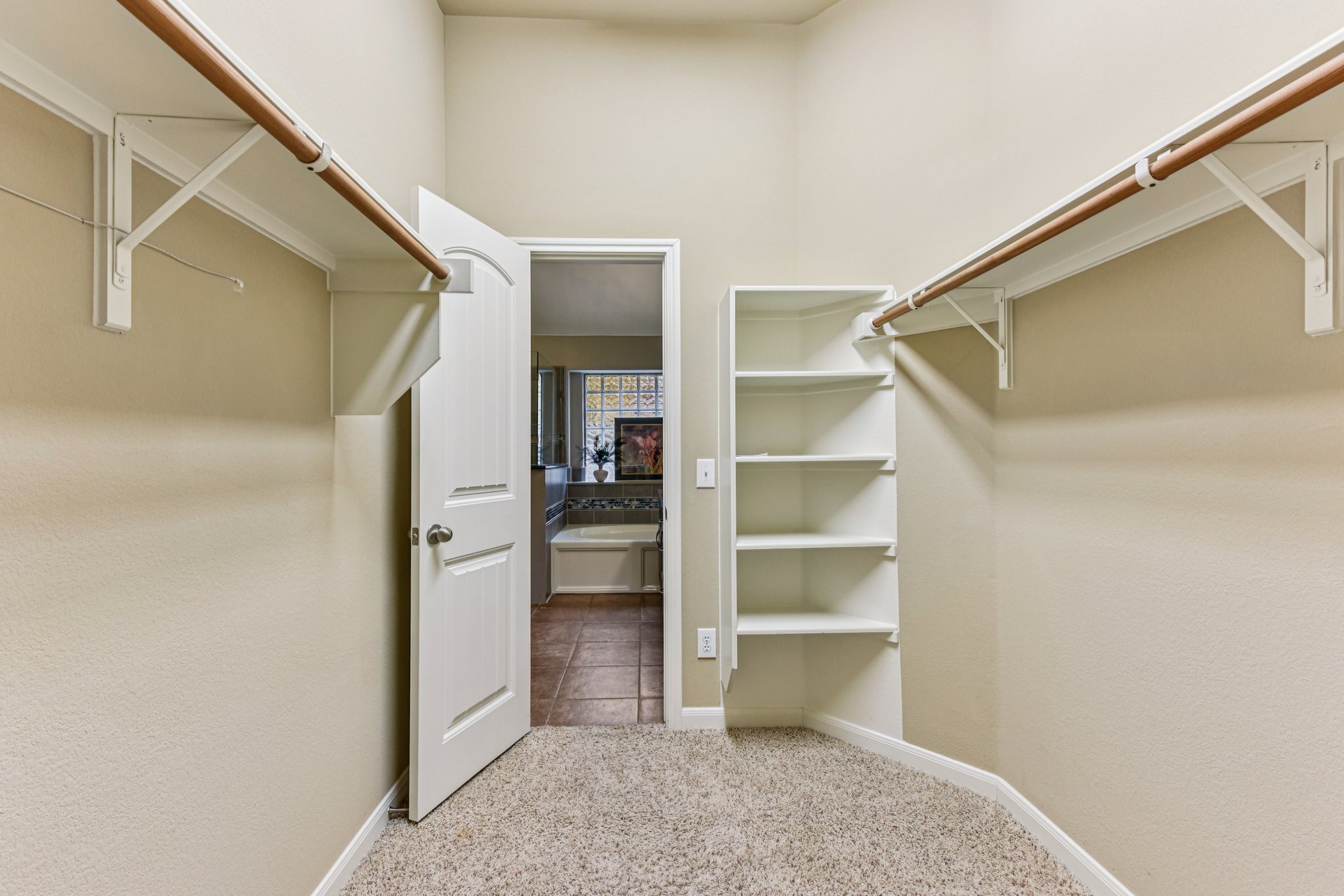 Flagstone Ct-S1712-036.jpg