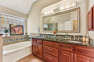 Flagstone Ct-S1712-037.jpg