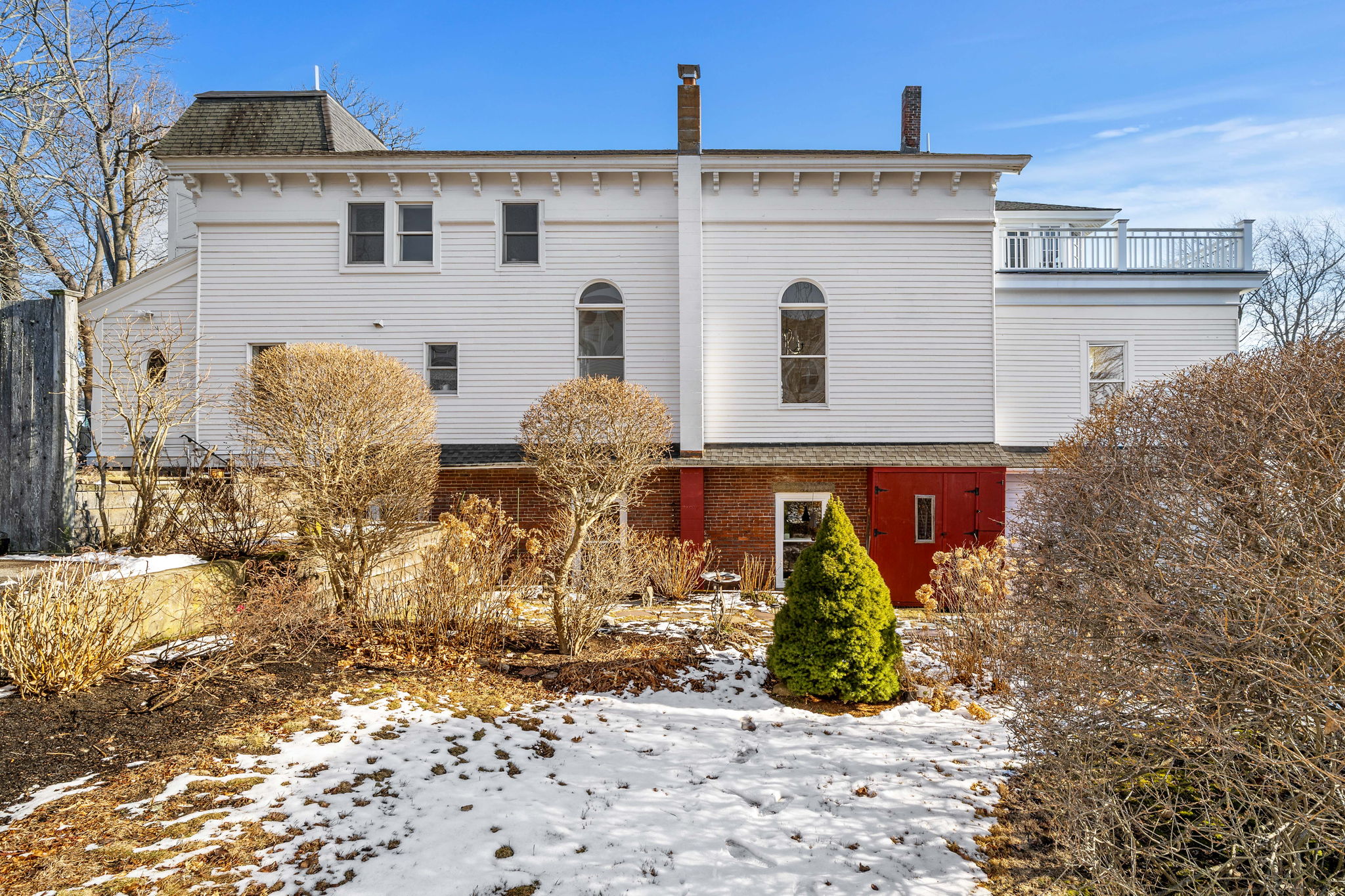 303 Nahant Rd, Nahant, MA 01908, USA Photo 12