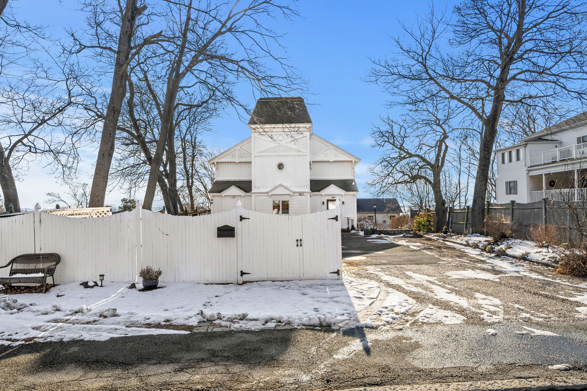 303 Nahant Rd, Nahant, MA 01908, USA Photo 17