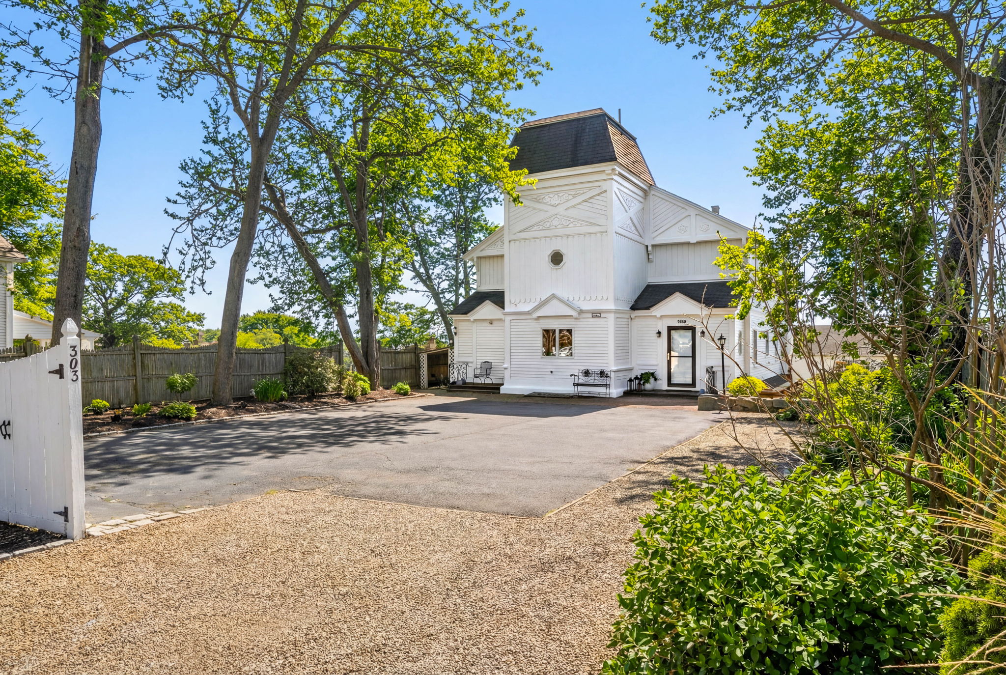 303 Nahant Rd, Nahant, MA 01908, USA Photo 4