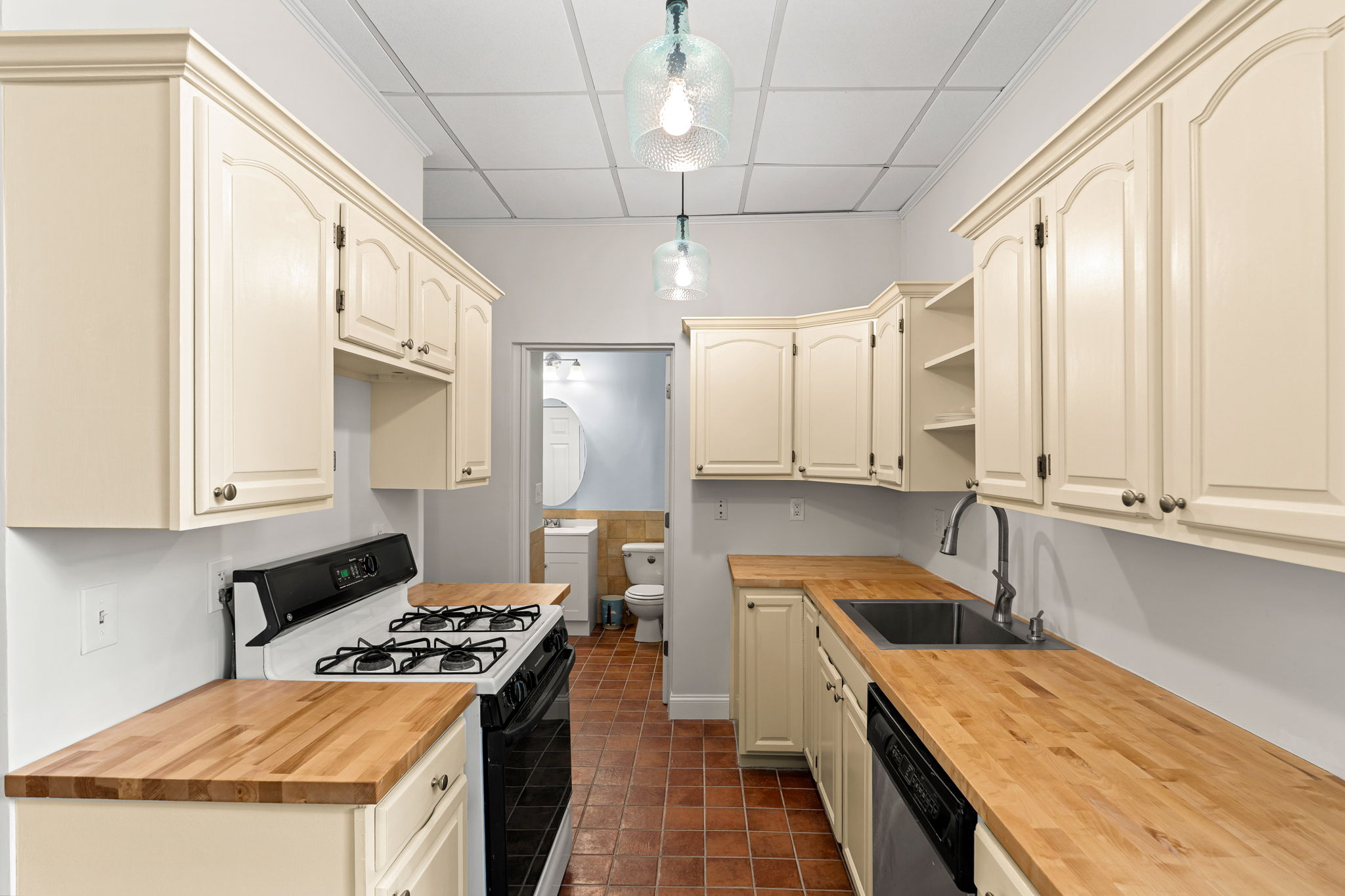 303 Nahant Rd, Nahant, MA 01908, USA Photo 55