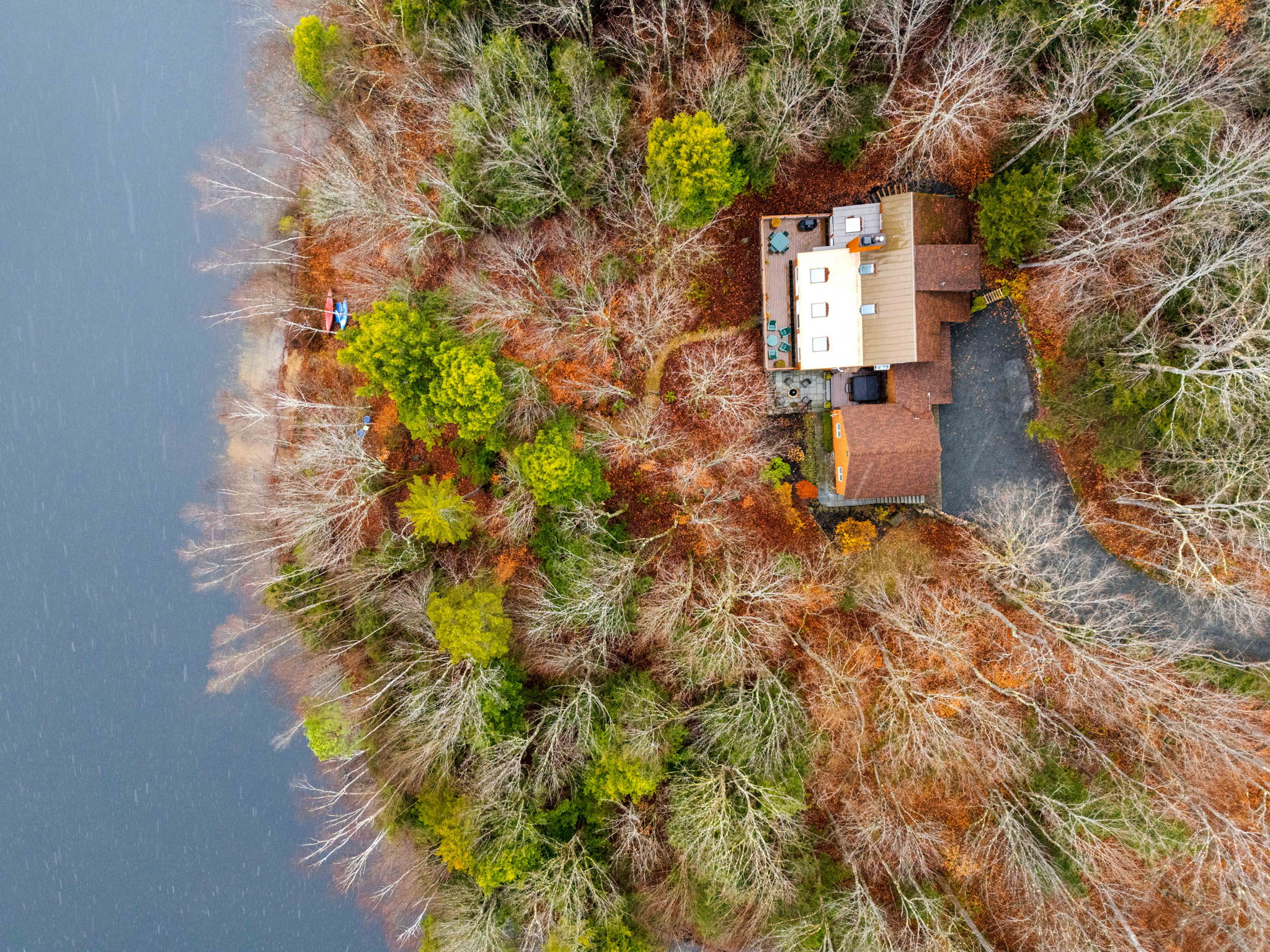 303 Rd Round the Lake, Grantham, NH 03753, USA Photo 16