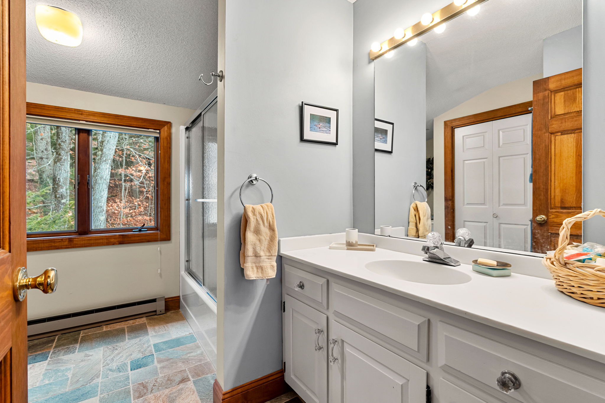 303 Rd Round the Lake, Grantham, NH 03753, USA Photo 30