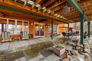 303 Rd Round the Lake, Grantham, NH 03753, USA Photo 7