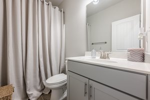  Photo 43
