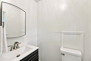  Photo 34