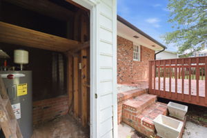  Photo 48