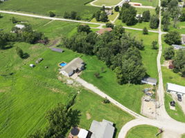 Photo 40