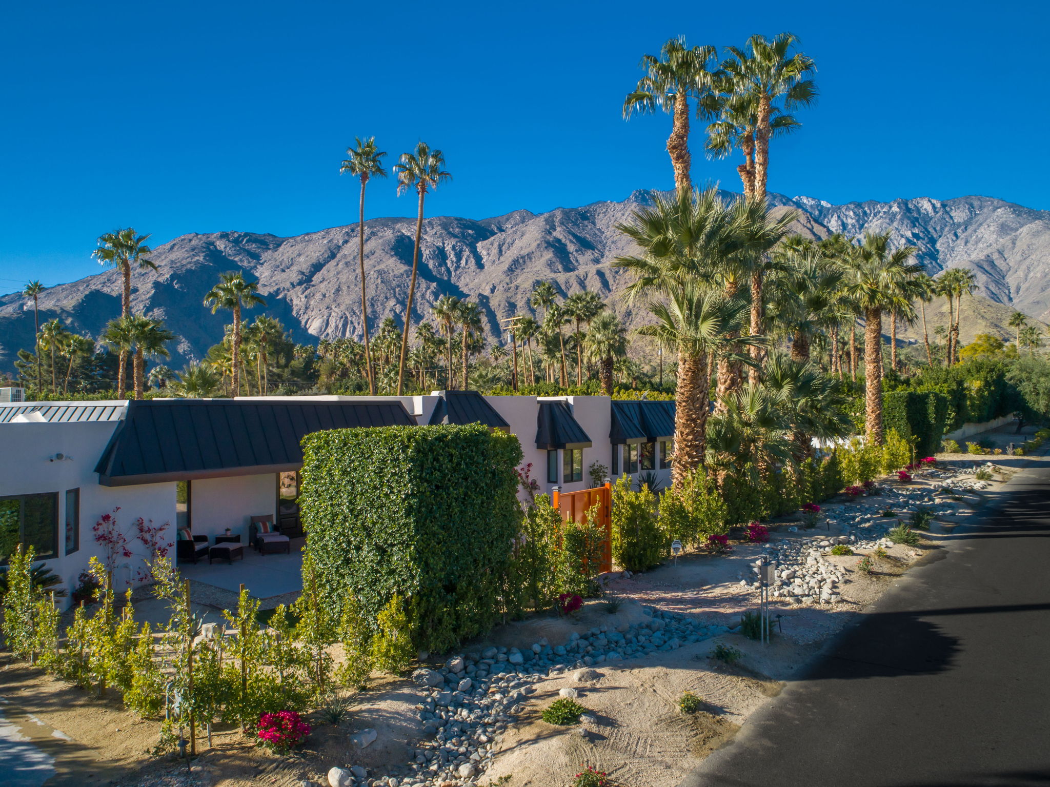  303 W Vía Escuela, Palm Springs, CA 92262, US Photo 108