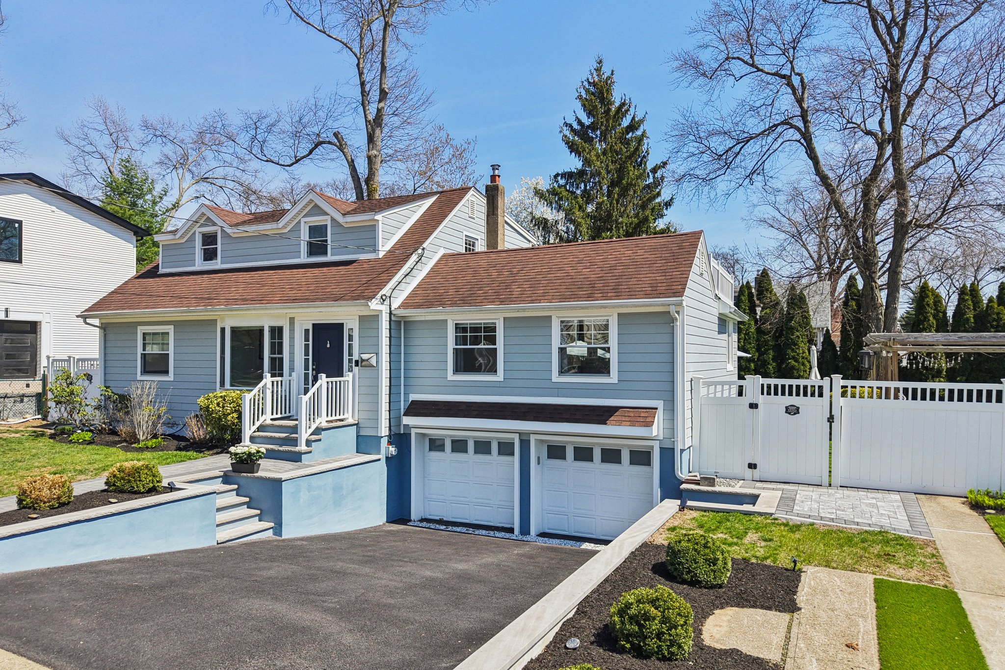 Walnut St-S1304-003.jpg