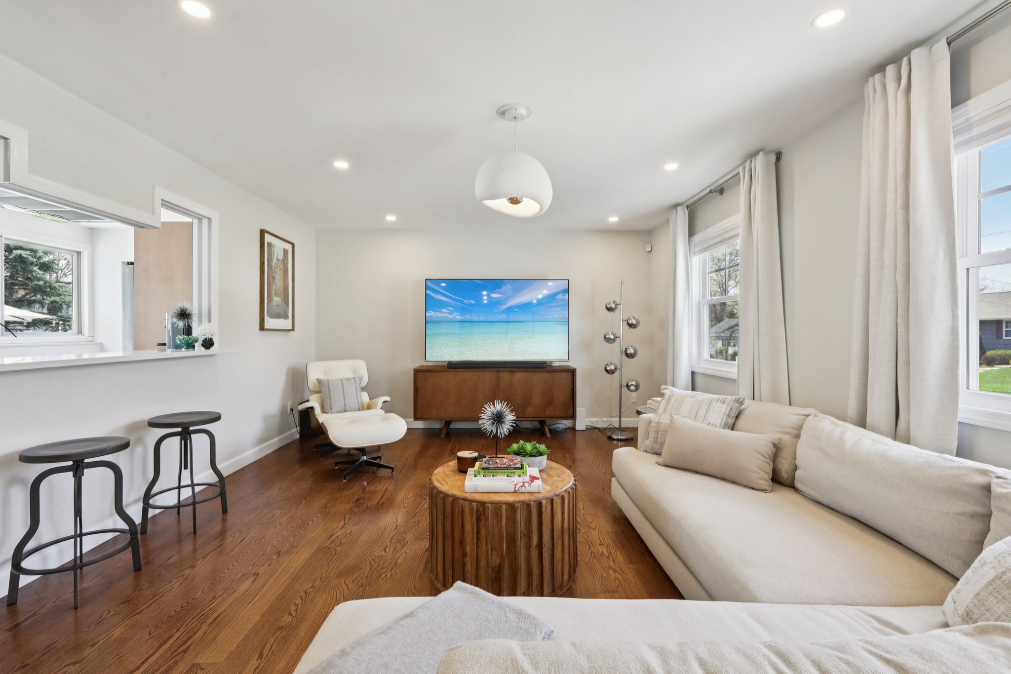 Walnut St-S1304-014.jpg