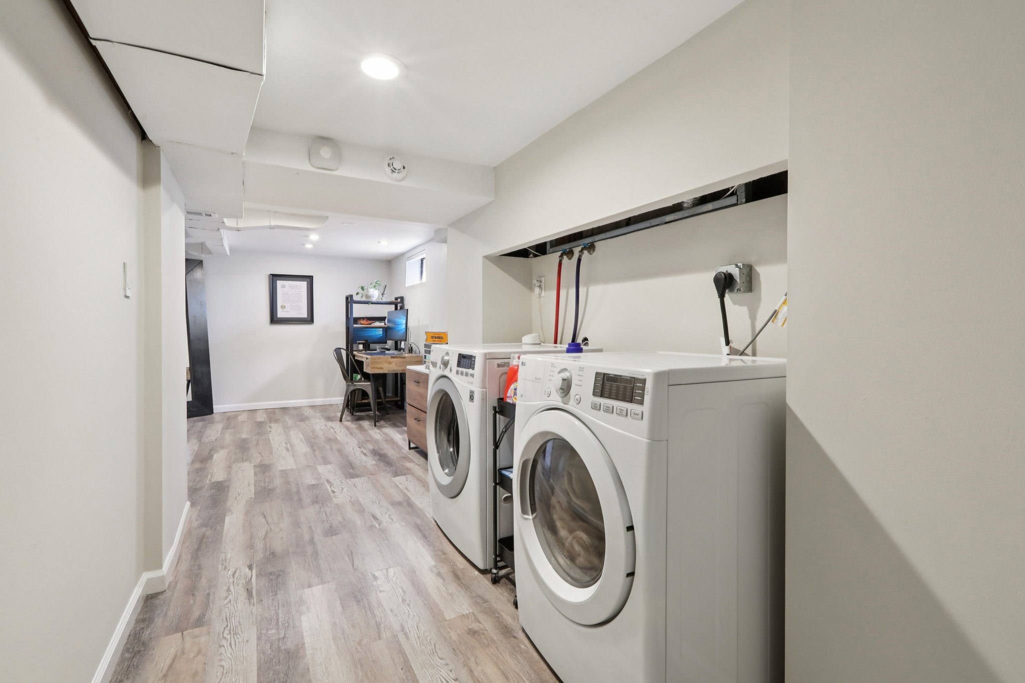 Walnut St-S1304-061.jpg