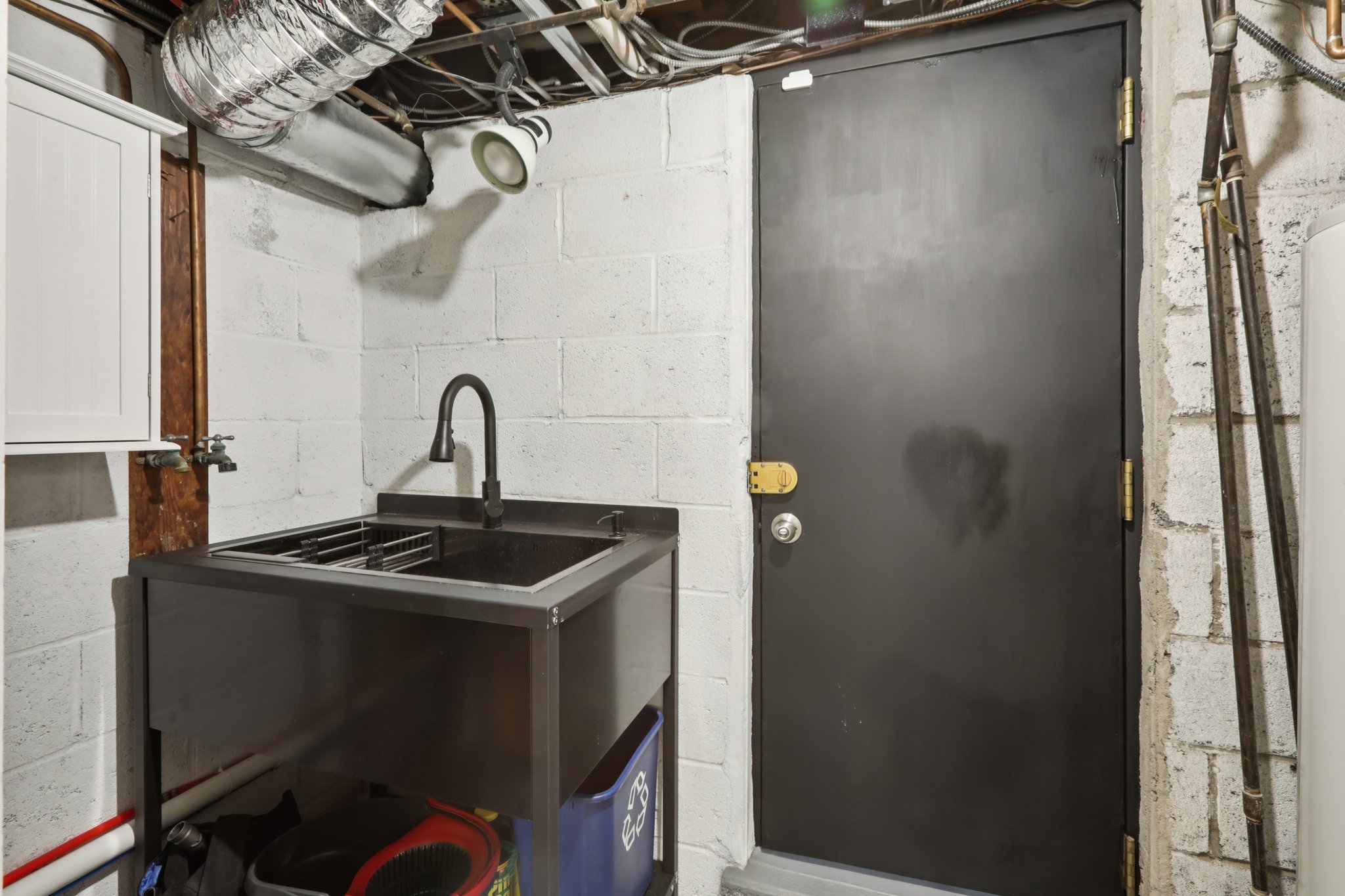 Walnut St-S1304-062.jpg