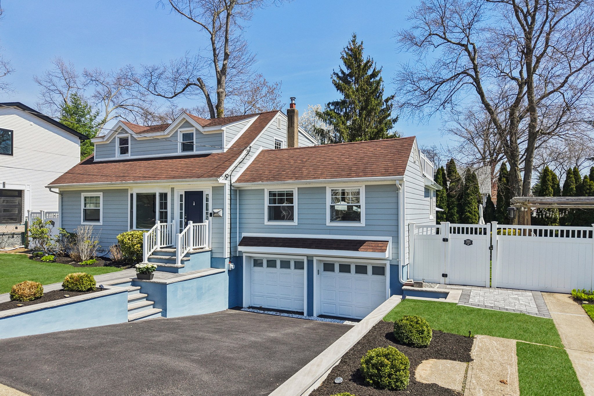 Walnut St-S1304-003r.jpg