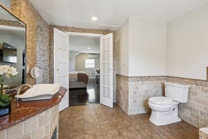 Walnut St-S1304-057.jpg