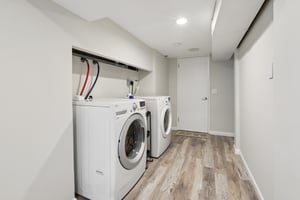 Walnut St-S1304-060.jpg