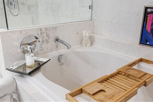 Deep Bath