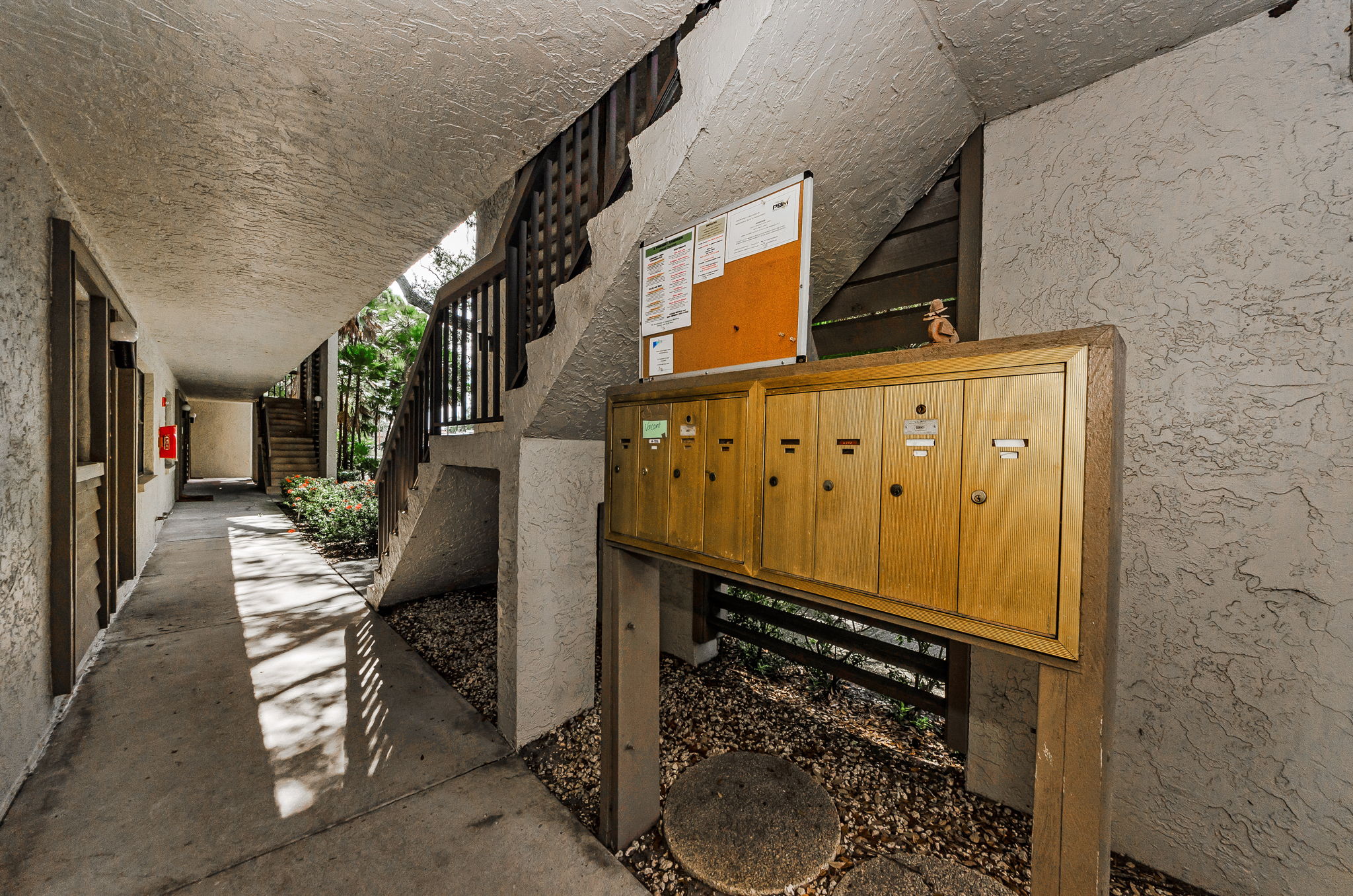 Mailboxes 1