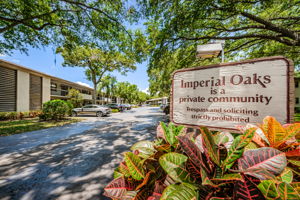 9-Imperial Oaks Pool