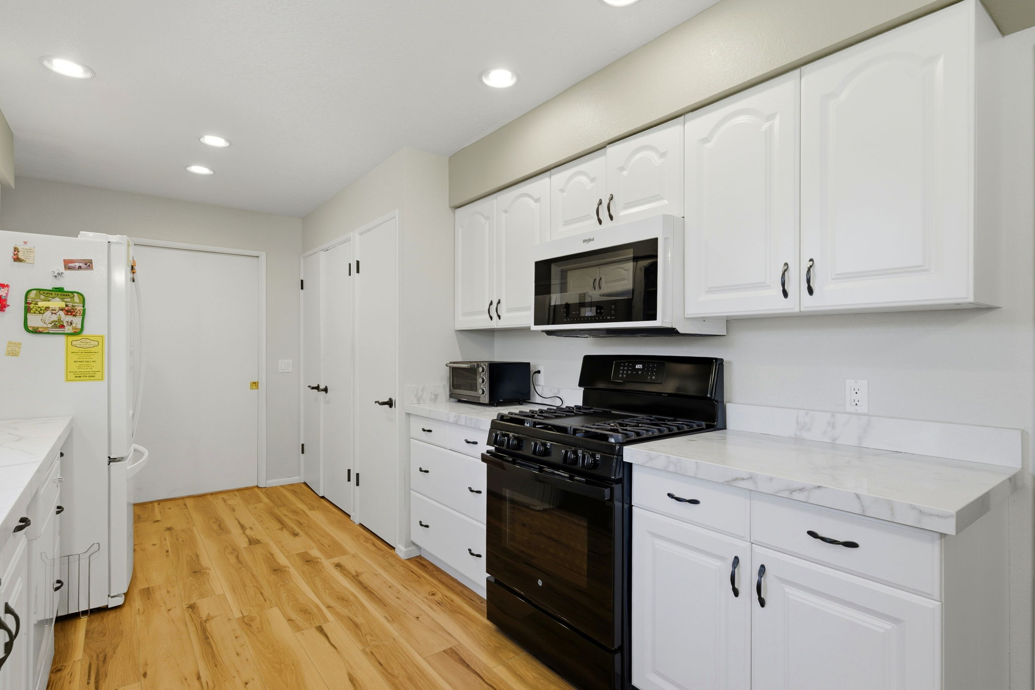 Kitchen (2)