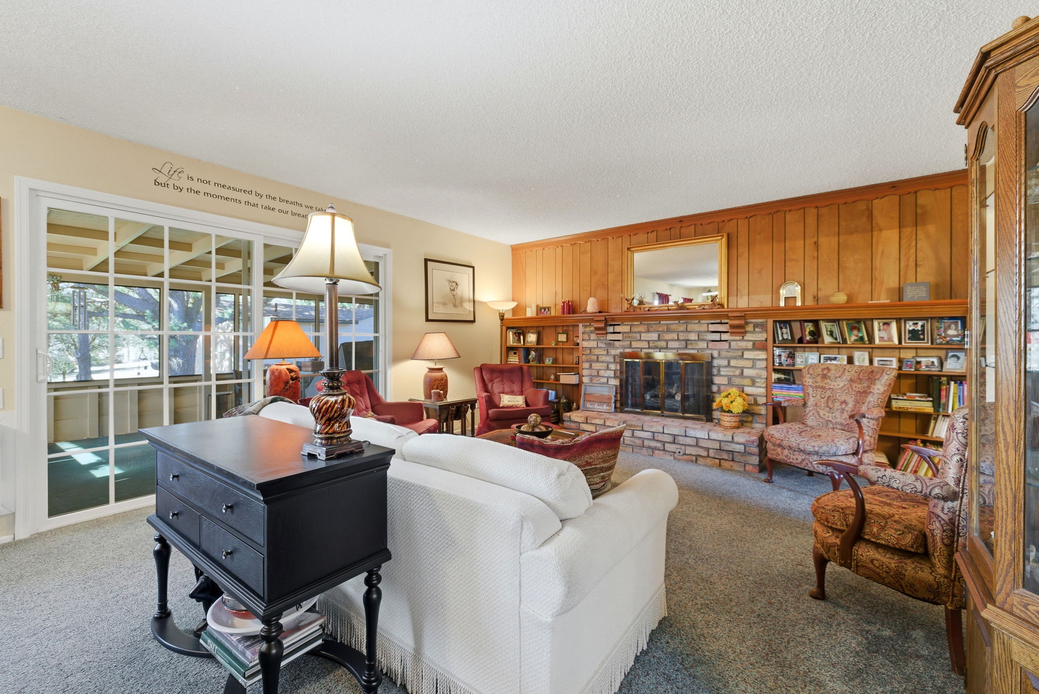 Living Room (2)