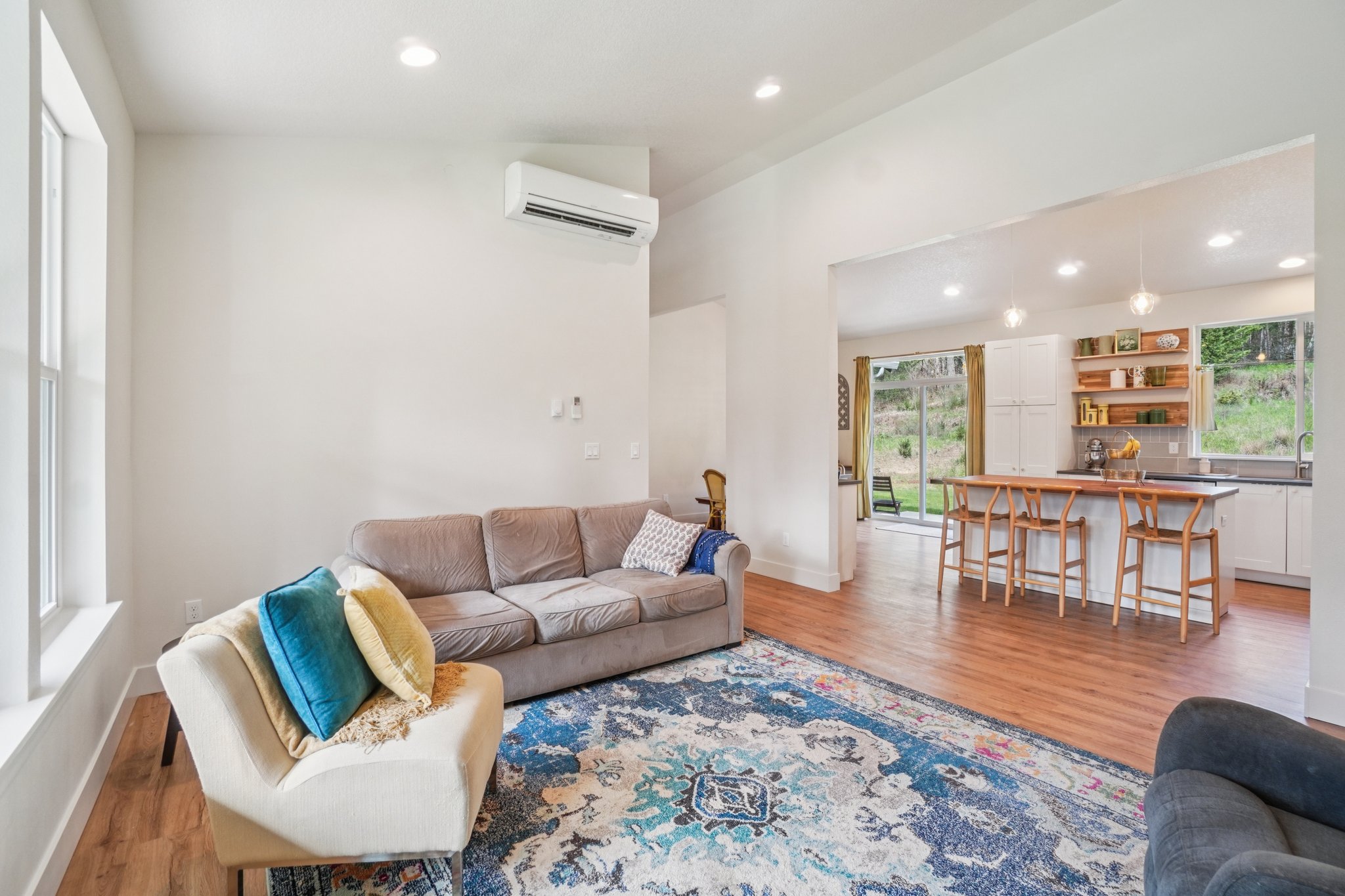 NE Sunset Falls Rd-S1104-014.jpg