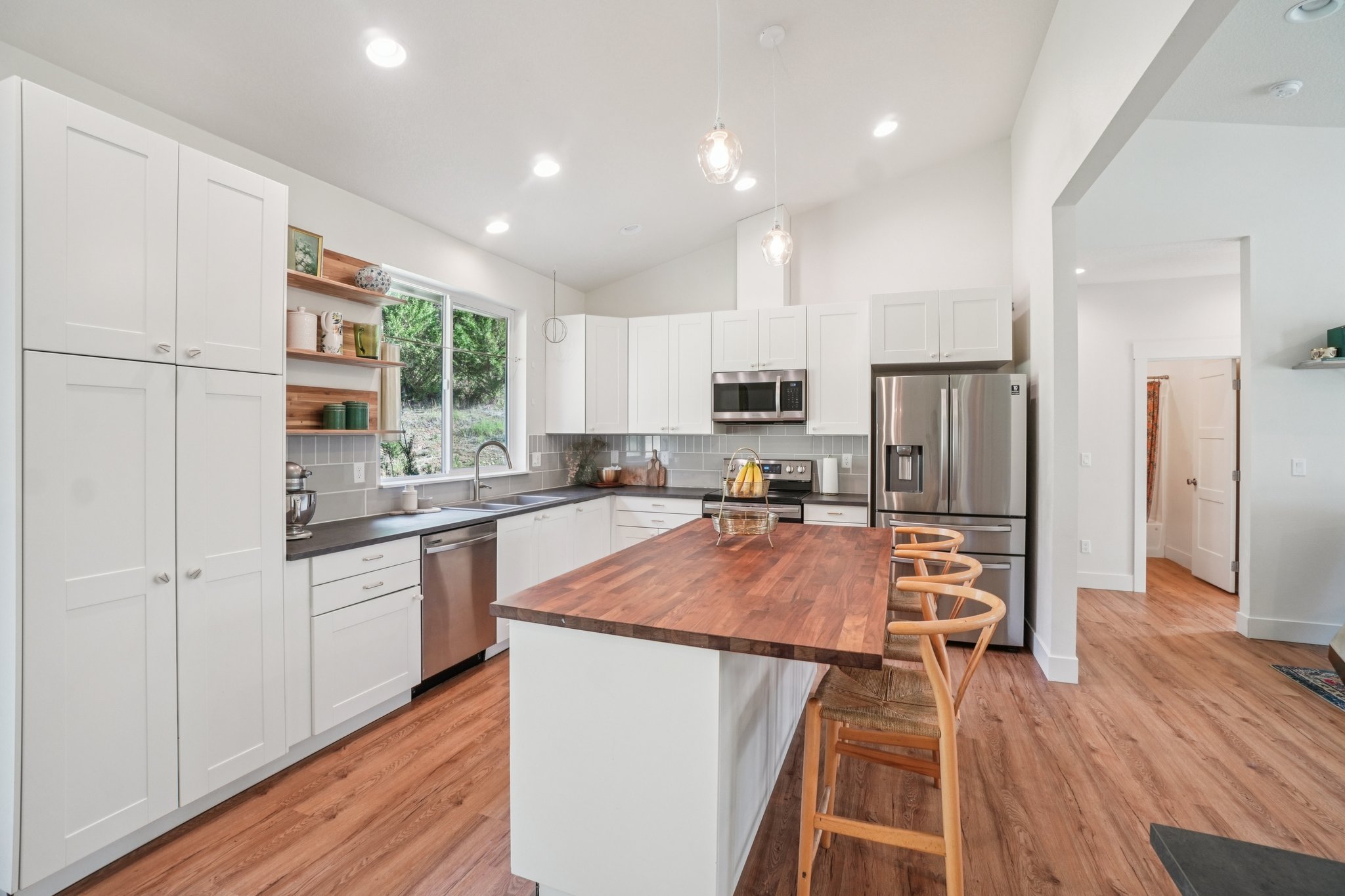 NE Sunset Falls Rd-S1104-024.jpg