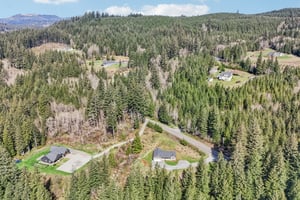 NE Sunset Falls Rd-S1104-068.jpg