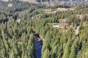 NE Sunset Falls Rd-S1104-072.jpg