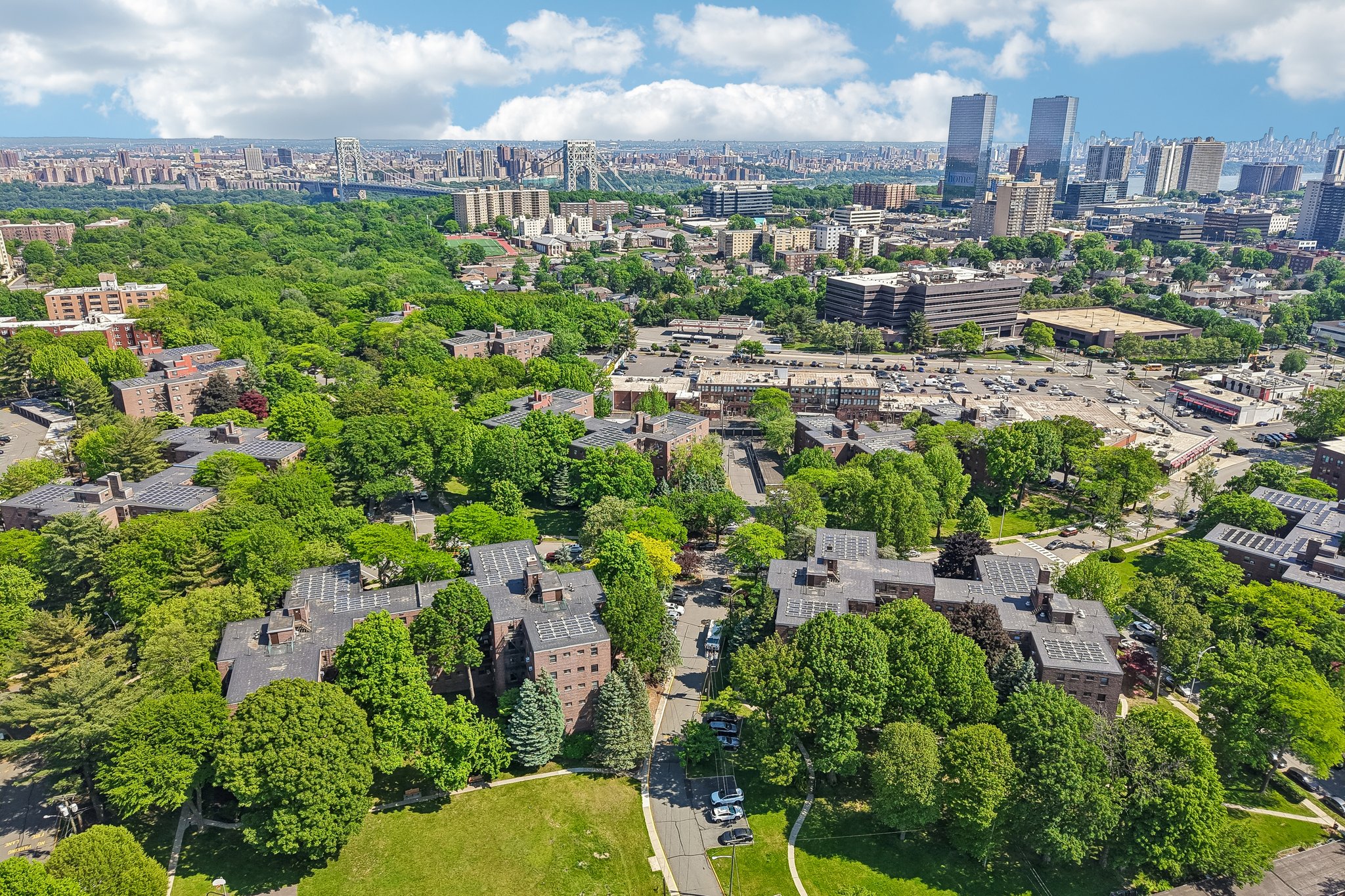 Edwin Ave 4H-S1905-029.jpg