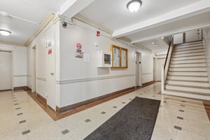 Edwin Ave 4H-S1905-004.jpg