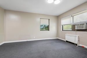 Edwin Ave 4H-S1905-012.jpg