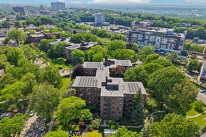 Edwin Ave 4H-S1905-024.jpg