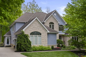  Photo 0