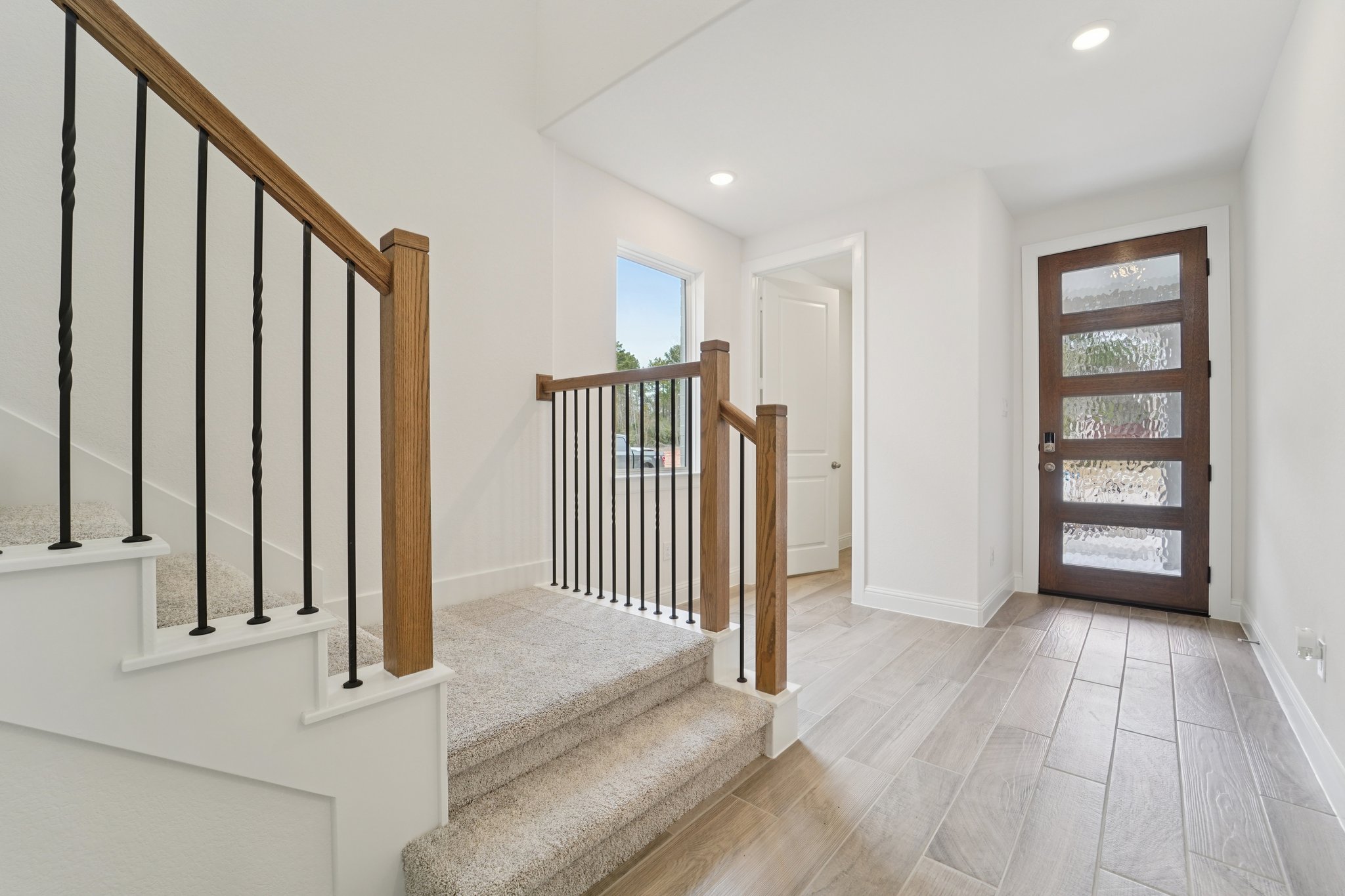 Ruby Frst Ct-S1102-004.jpg