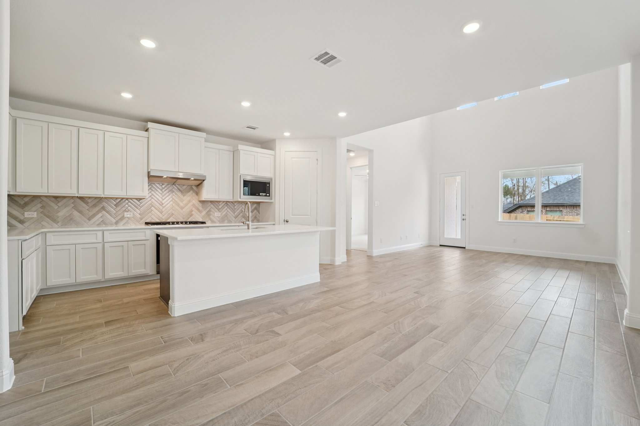 Ruby Frst Ct-S1102-013.jpg