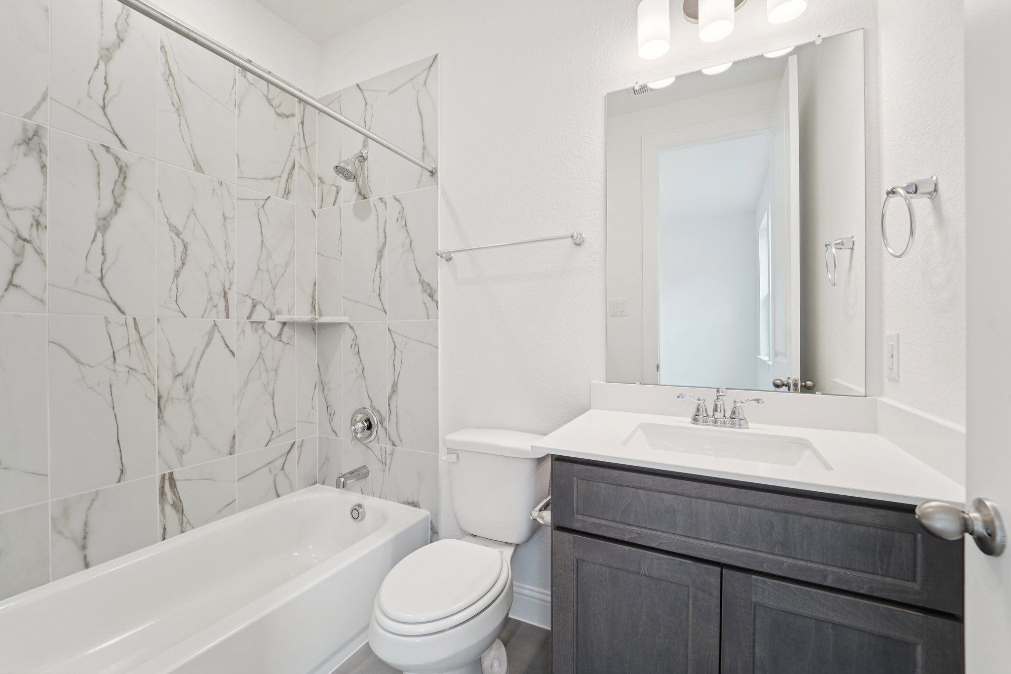 Ruby Frst Ct-S1102-024.jpg