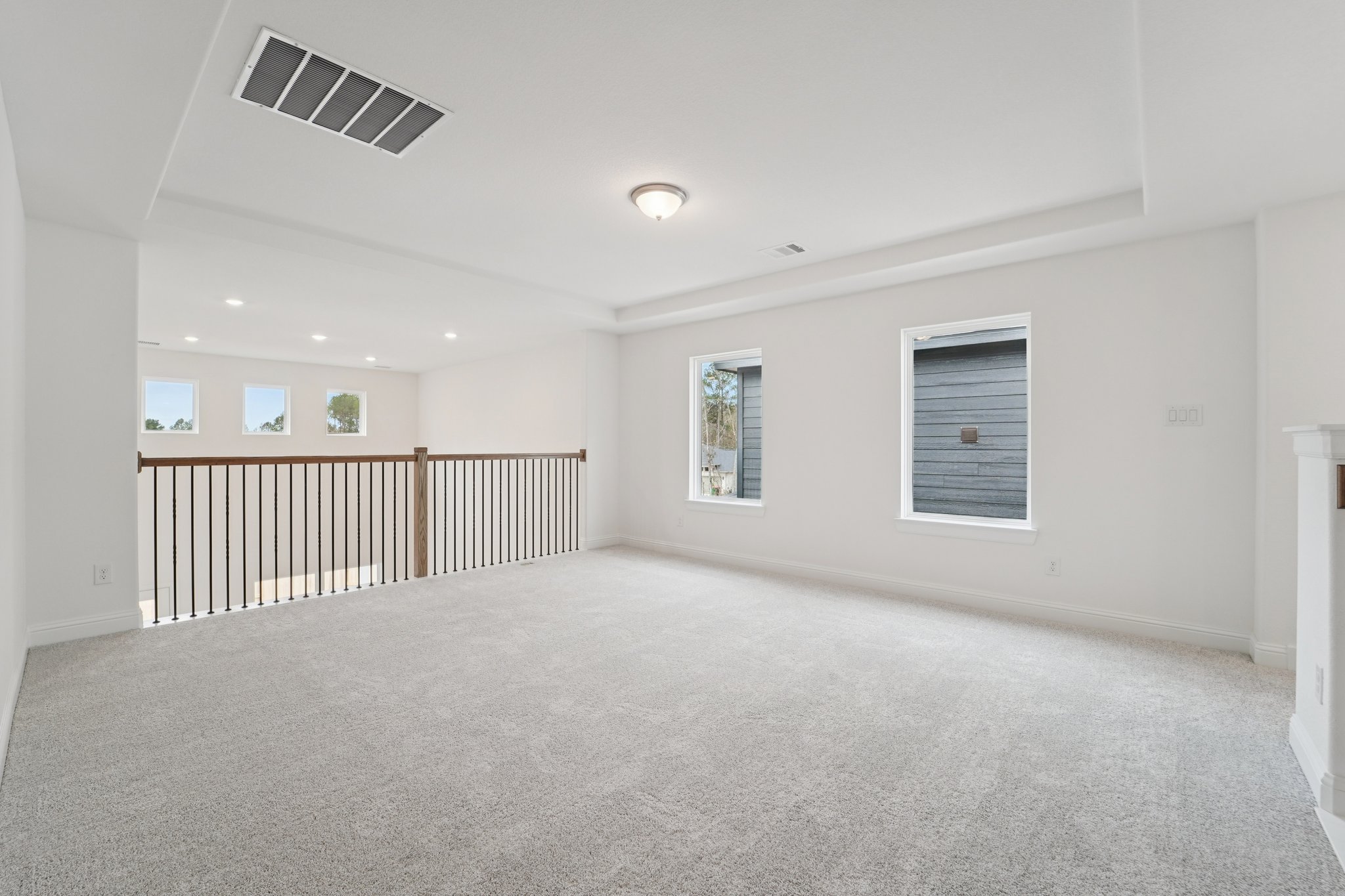 Ruby Frst Ct-S1102-037.jpg