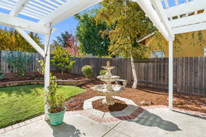  Photo 35