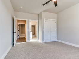  Photo 47