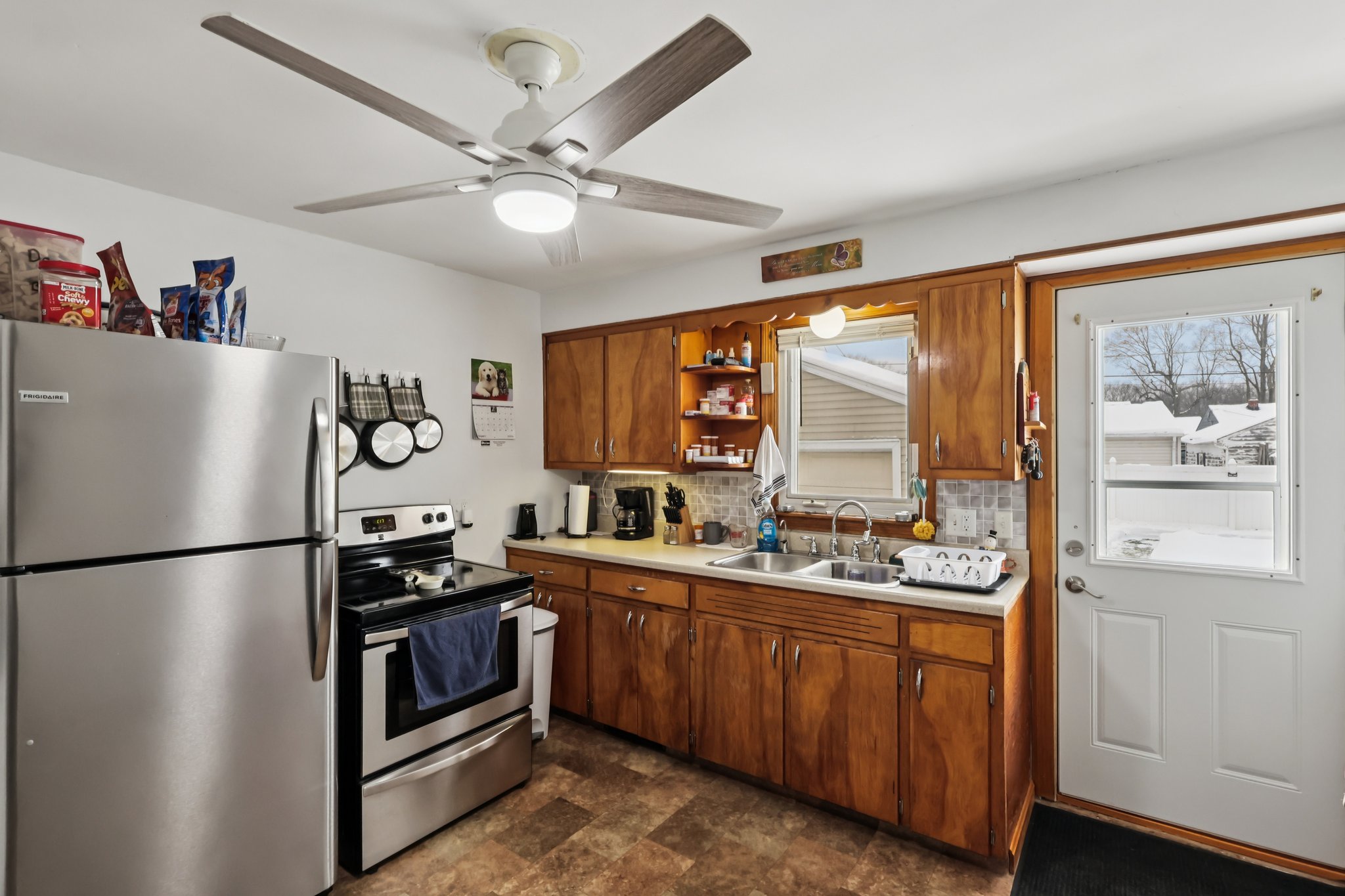 Avon Blvd-S2901-013.jpg