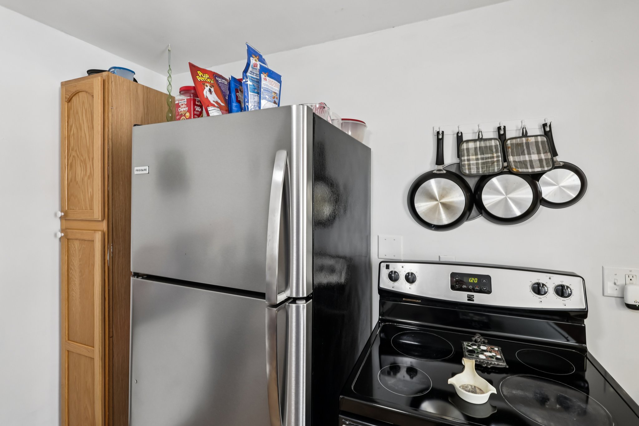 Avon Blvd-S2901-017.jpg