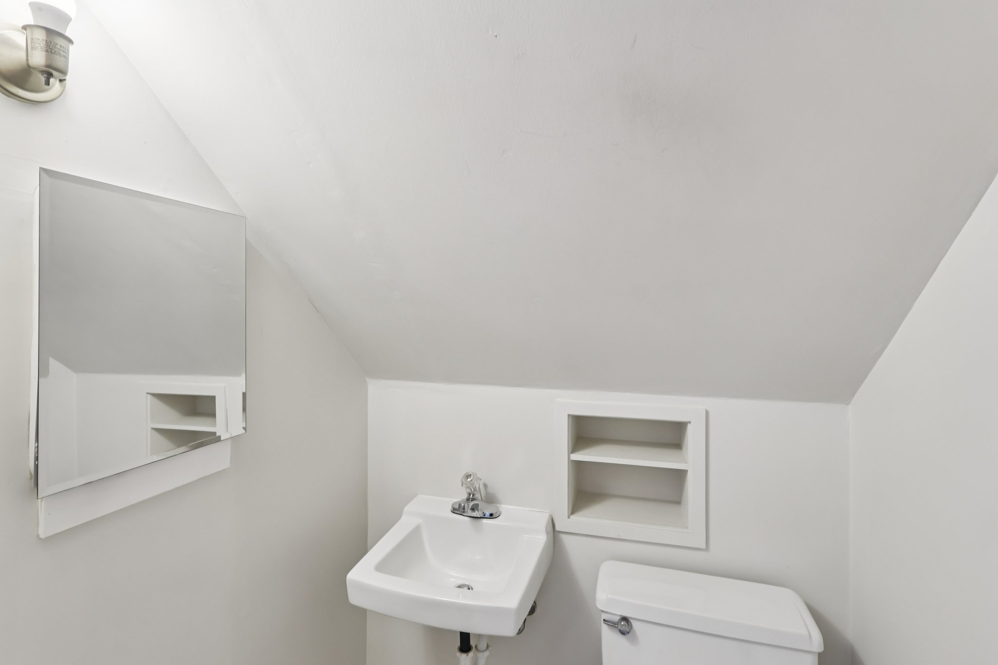 Avon Blvd-S2901-032.jpg