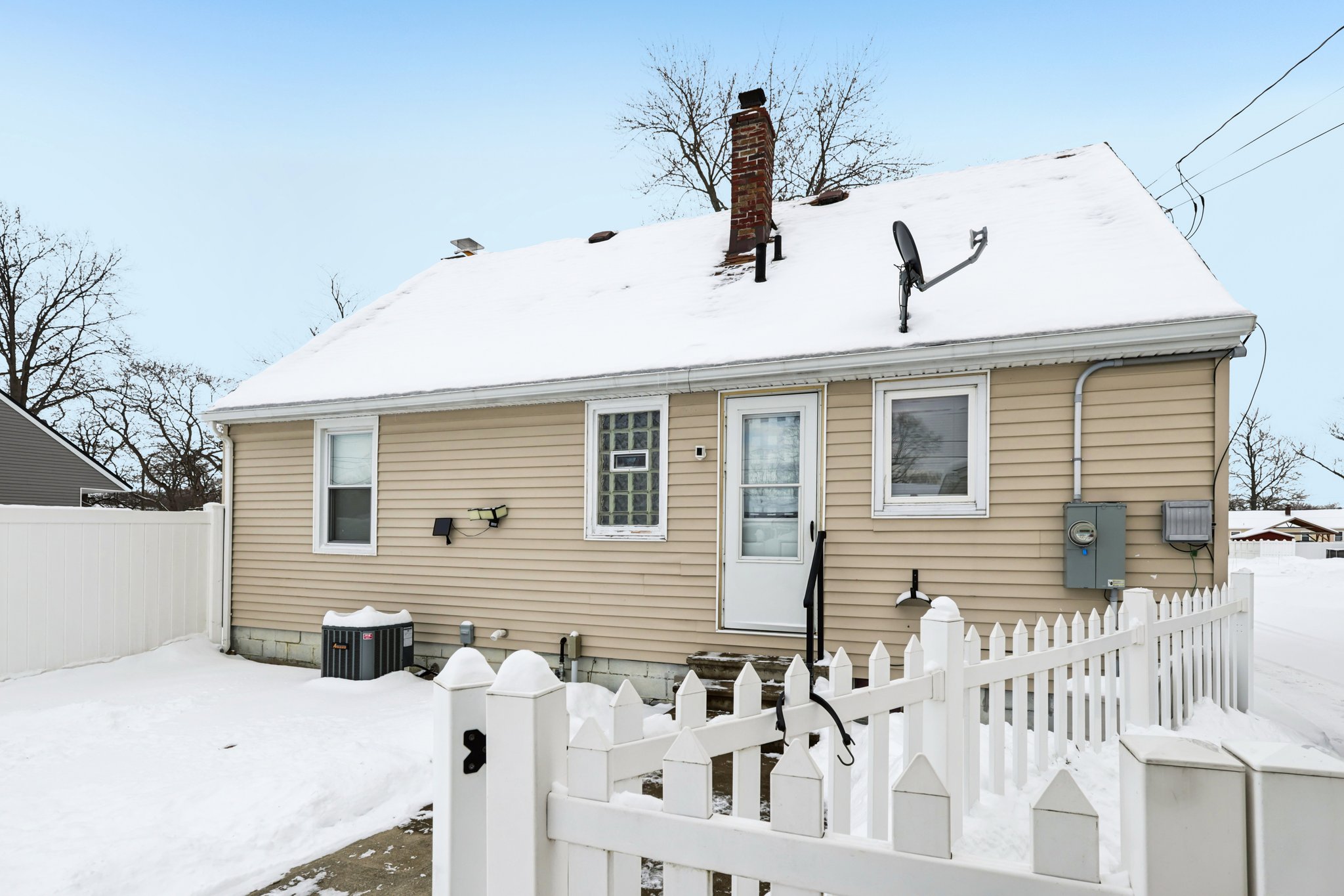 Avon Blvd-S2901-047.jpg