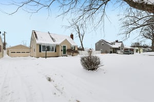 Avon Blvd-S2901-003.jpg